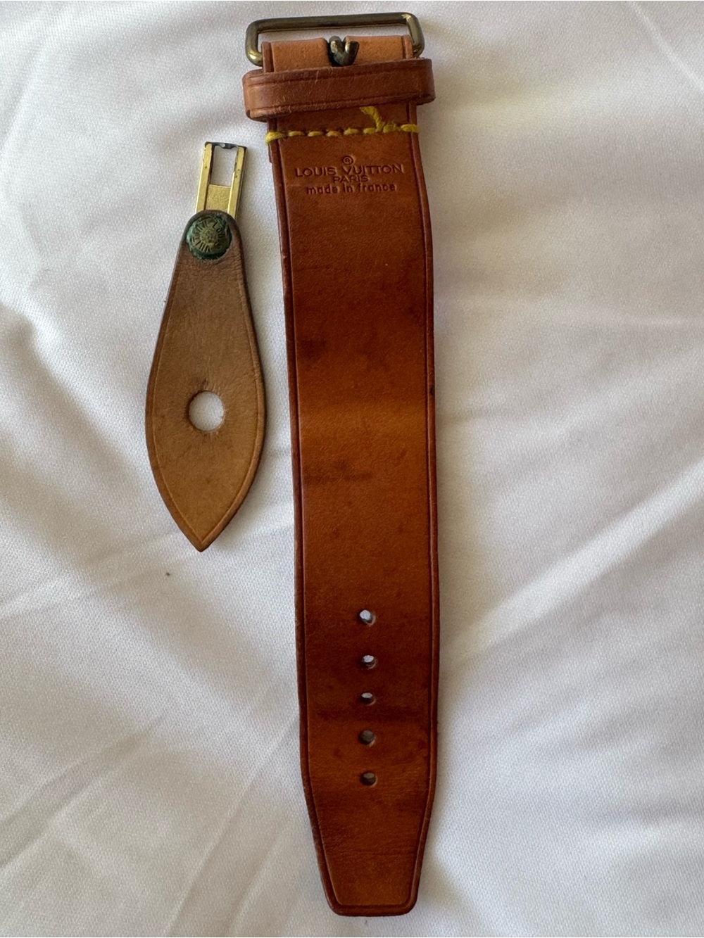Louis Vuitton luggage replacement Leather Strap with zipper pull replacement.